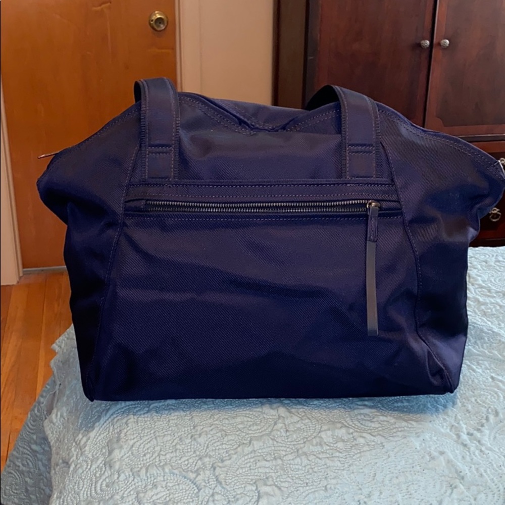 Free to be lululemon gym bag navy blue